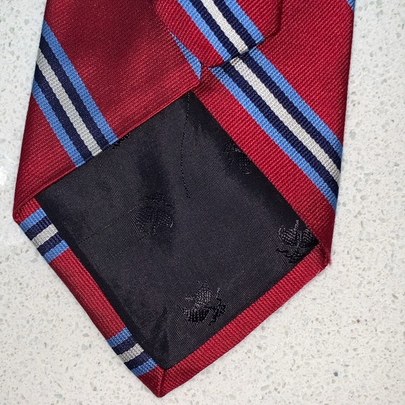 EUC Brothers, 100% silk necktie in red w/ light, light blue, black, white stripe - Picture 5 of 9